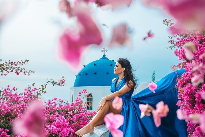 Santorini: Flying Dress Photoshoot - Who should book this Santorini experience