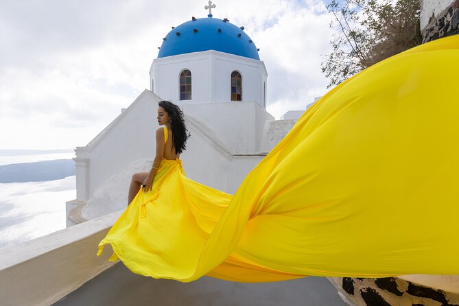 Santorini Flying Dress Photoshoot with a Pro Photographer - Price and Value: What $238.28 Buys You