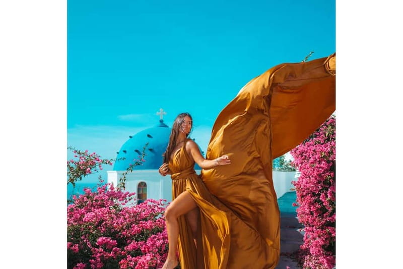 Santorini: Flying Dress Photoshoot with Edited Photos - The Santorini backdrops: Caldera views vs the blue domes