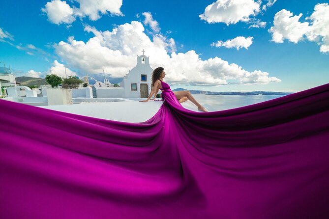 Santorini L.P. Photography Session - Oia Views + Real Posing Guidance (Not Just Pretty Backdrops)