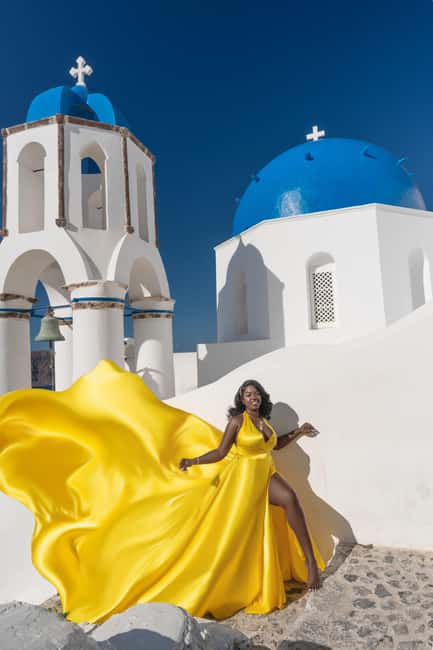 Santorini: Oia Flying Dress Photoshoot by SokoLOVE - Posing Like a Model: Step-by-Step Direction That Makes It Look Natural