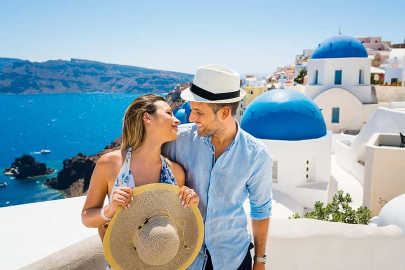 Santorini: Private Oia Village Photoshoot - Should you book this Oia village photoshoot?