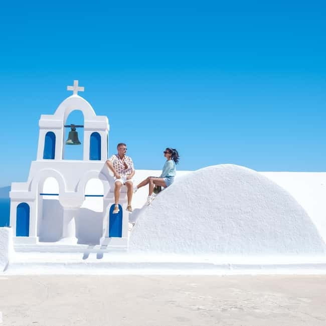 Santorini: Private Oia Village Photoshoot - 30 minutes vs 45 vs 60: choosing the right number of photos