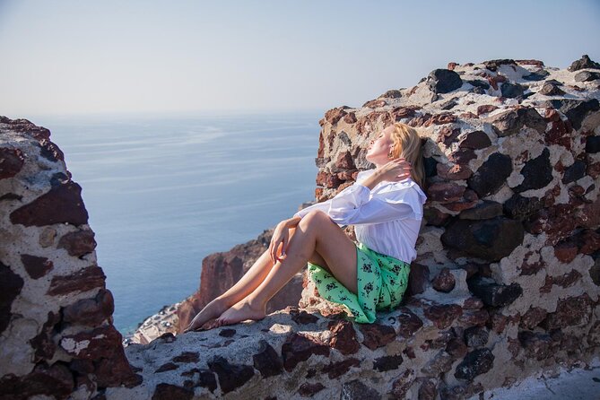 Santorini Private One Hour Photoshoot - Photo Delivery: Edited Images in Your Inbox (and What to Expect)