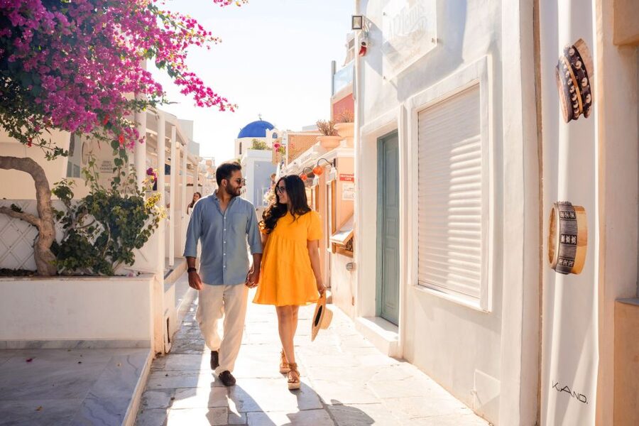 Santorini Private Photoshoot - What 50 Edited, High-Res Photos Actually Means