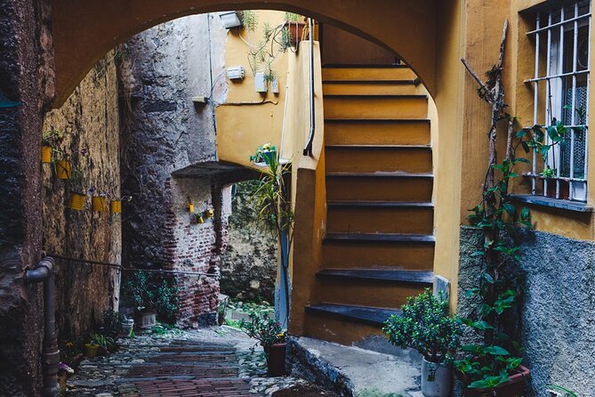 Secret Genoa Photo Tour - Why a Secret Genoa Photo Tour beats the usual sightseeing walk