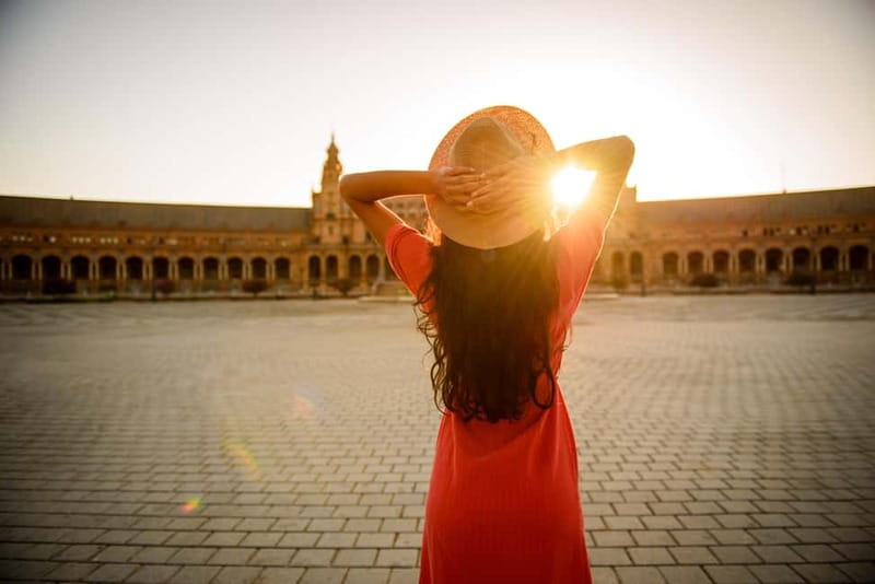 Seville: Personal Holiday Photoshoot - How the guided posing keeps you off your phone
