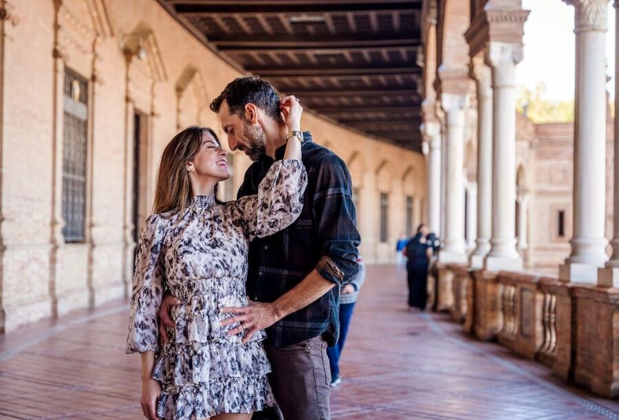 Seville: Professional Photoshoot at Plaza de España - Timing and Crowds: Small Choices That Make a Big Difference