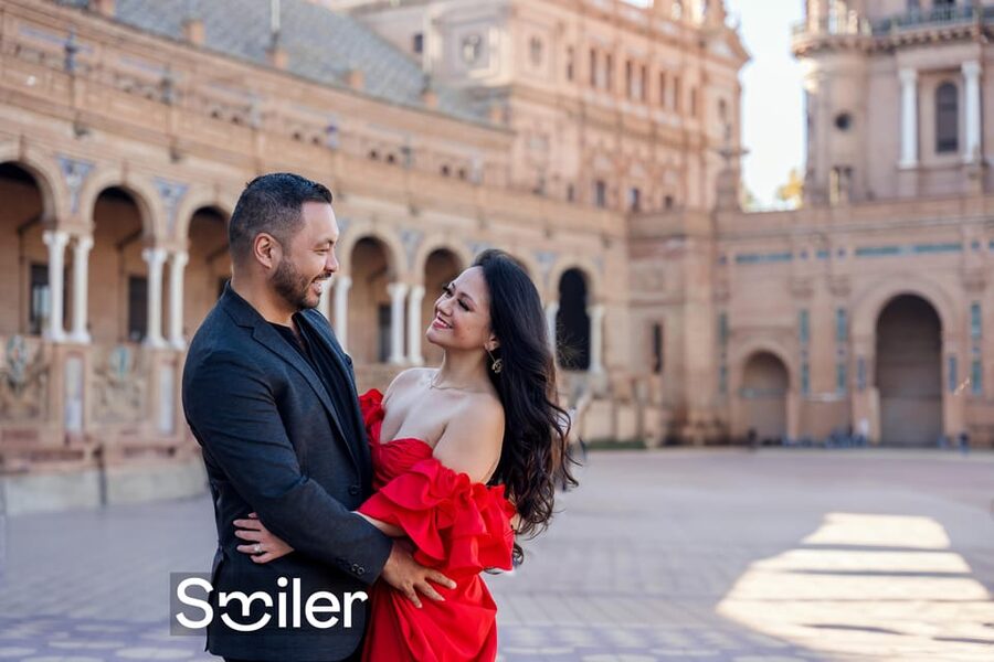 Seville: Romantic photoshoot for Couples - Key highlights