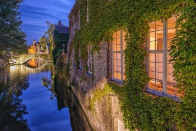 "Shades of Brugge" Photo Tour - 3hr private city tour & workshop - Price and value: what you’re really paying for