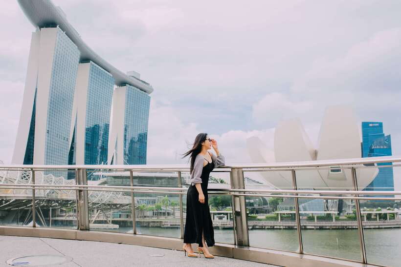Singapore: Moments in the City Private Photography Session - Why this Singapore private photo session feels worth it