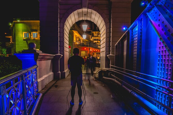 Singapore Night Photography Workshop - Creative effects: light trails, light bursts, and silky water