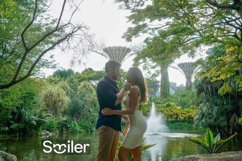 Singapore: Professional photoshoot at Gardens by the Bay - What you actually do during the 15–45 minute session