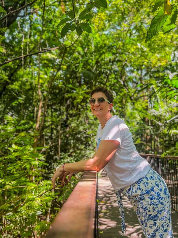 Solo Traveler Friendly Manila Walk w/ Mobile Photography - Aroceros Forest Park and the Pasig River Esplanade