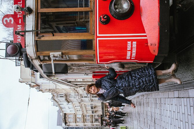 Special Photoshoot in Istanbul - İstiklal Caddesi and the tram-side vibe that sets the tone