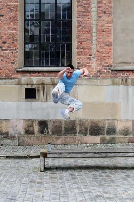 Stockholm: Private Photoshoot - Photography Experience - Riddarholmen again: extra chances for variety in 5 minutes