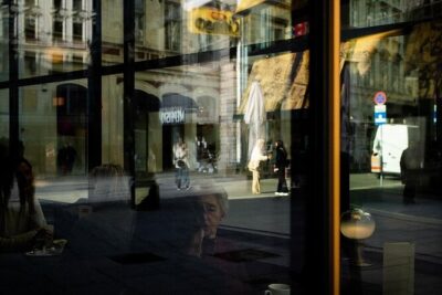 Street photography Vienna - The 2-hour flow: a practical rhythm for better street photos