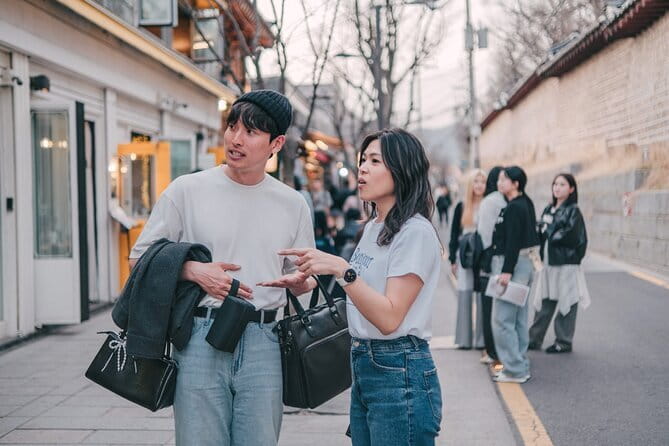 Street photoshoot and Seoul Hidden gem History Walking Tour - Key things I’d bank on before you go