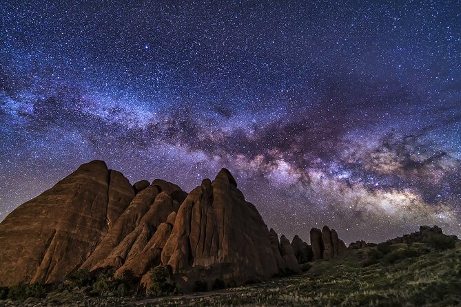 Sunset and Night Photography in Arches National Park - Pricing and scheduling: when $375 actually makes sense