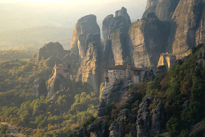Sunset Meteora Photo Tour - Visiting One Monastery: Why That Extra Access Matters