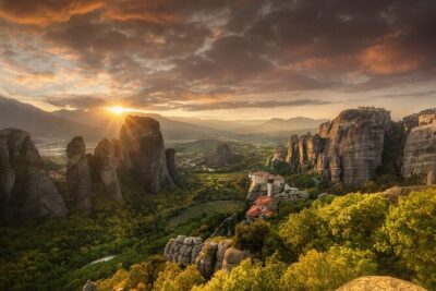 Sunset Meteora Private Photography Tour - Christos’s coaching works for iPhones and real cameras