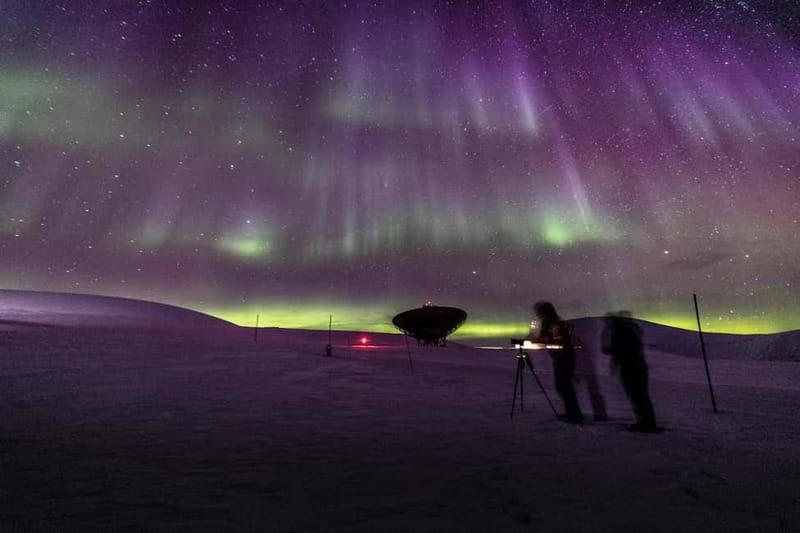 Svalbard: Northern Lights Photography Tour with local expert - Where You’ll Actually Go: Valleys, Port Views, and the Vault Stop