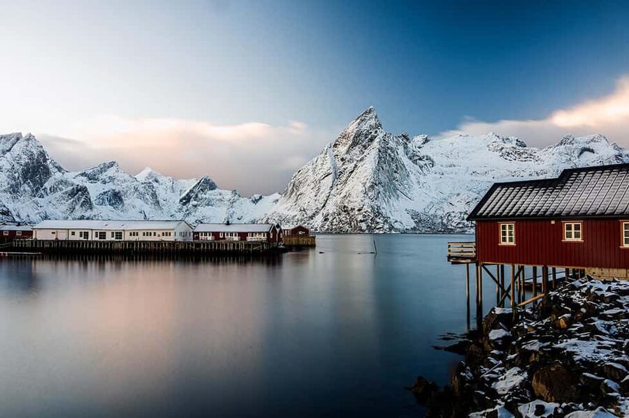 Svolvær: Reine, Hamnøy, Sakrisøy Photo Tour - Hamnøy: the postcard fjord angle people come back for