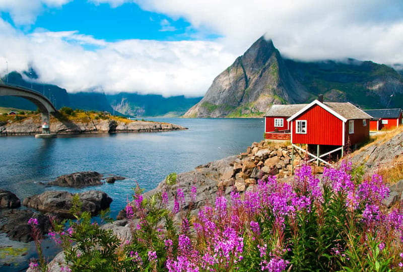 Svolvaer: South Lofoten Top Highlights Photo Tour - Ramberg Beach: white sand and a calm first scene