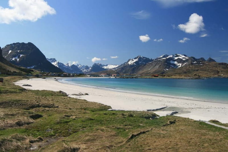 Svolvaer: South Lofoten Top Highlights Photo Tour - Meeting up and the rhythm of the day
