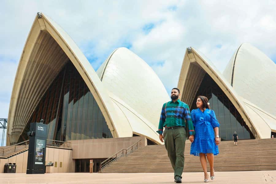 Sydney: Private Photoshoot outside the Opera House - Common hiccups to plan for (learned the hard way)