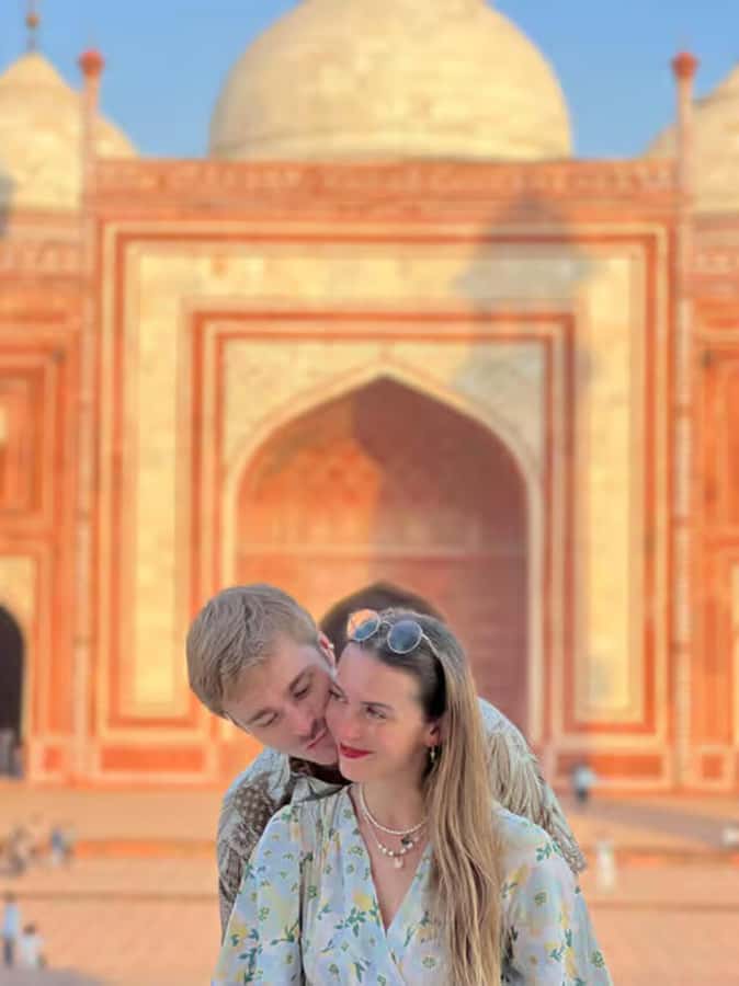 Taj Mahal Professional Photography or Guide Sunrise Tour - Getting Your Photos Done at the Taj Mahal (Without Feeling Like a Prop)