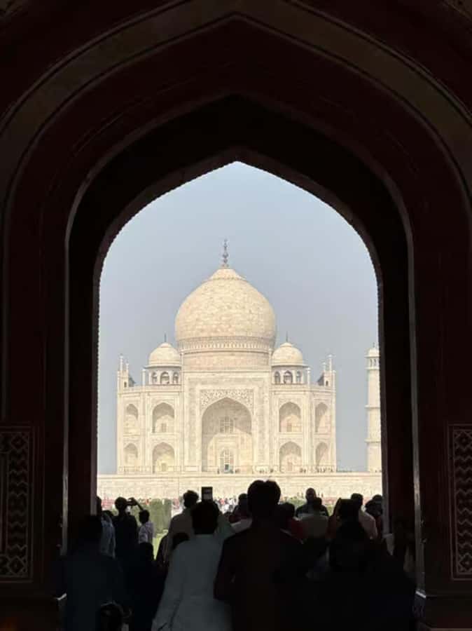 Taj Mahal Professional Photography or Guide Sunrise Tour - The Quality Can Swing: What to Look For Before You Go