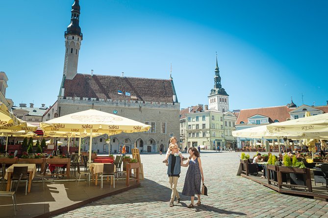 Tallinn Private Photoshoot Tour - From Hellemann Tower to Viru Gates: postcard shapes, real direction