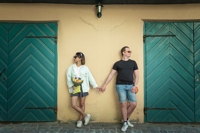 Tallinn Private Photoshoot Tour - Town Wall and Old Town Square: classic Tallinn, guided timing