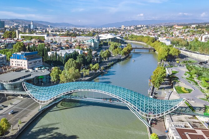 Tbilisi City Tour with Street Photography - Why This Tbilisi City Tour Works for Street Photography (Even If You Don’t Do Pro Cameras)