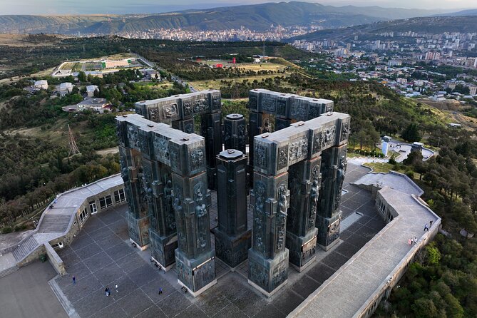 Tbilisi City Tour with Street Photography - Abanotubani Sulfur Baths Area: Architecture You Can See, Culture You Can Smell