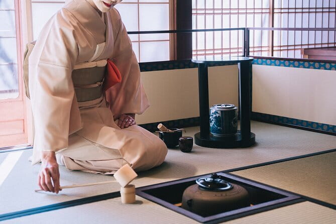 Tea Ceremony with Kimono and Professional Photoshoot in Kyoto - Dressing in Kimono: The Part You’ll Either Love or Want to Know About