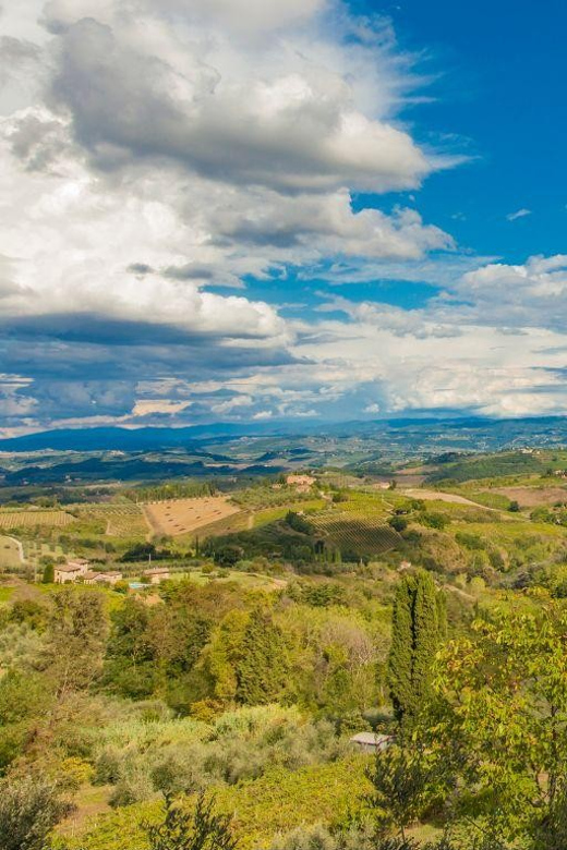 Terricciola Valdera E-Bike Tour + Wine Tasting, Photo Shoot - The loop route through Morrona, Chianni, and Peccioli
