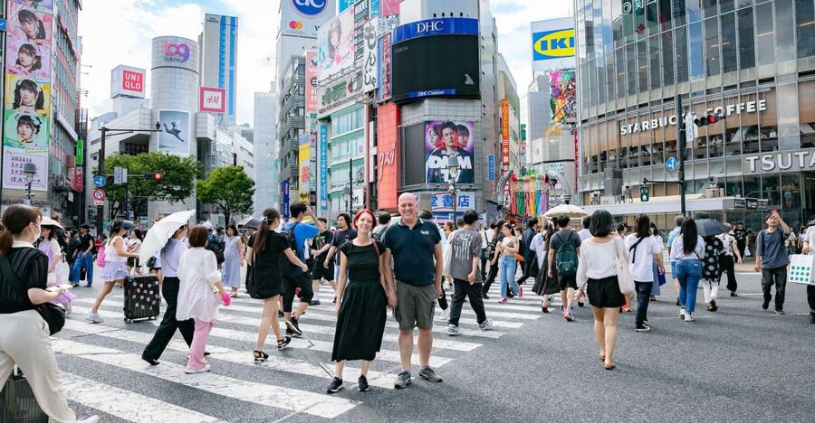 Tokyo: 1-Hour Private Photoshoot - Where the Photographer Meets You: The No-Pickup Reality