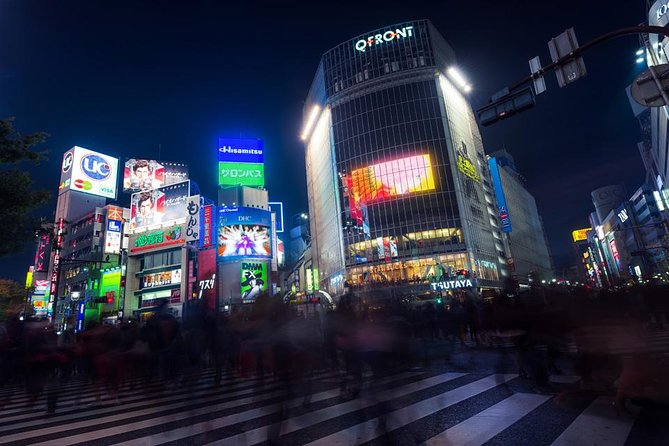 Tokyo Cyberpunk Street Photo Tour - Stop 2: Omoide Yokocho Memory Lane for tight framing and “lines in the dark”