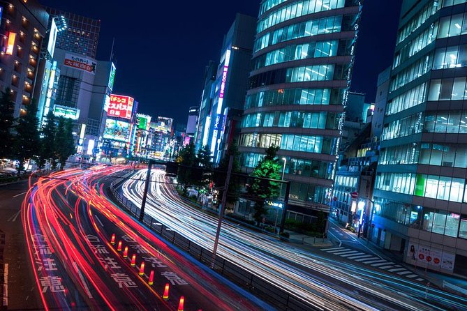 Tokyo Cyberpunk Street Photo Tour - The Shinjuku-to-Shibuya train transfer: how to plan for it