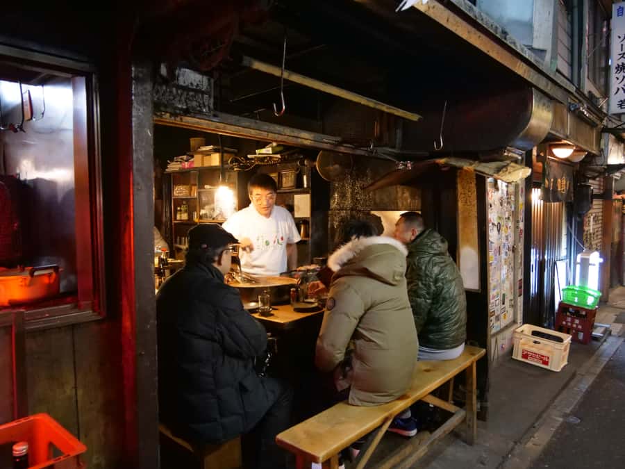 Tokyo: Evening Photography Tour - Shinjuku Warm-Up Stops: Street-Level Photos Without the Stress