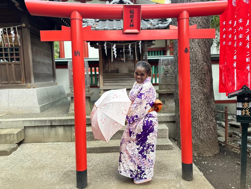 Tokyo:Genuine Tea Ceremony, Kimono Dressing, and Photography - Shrine and Tea Room Photos: Posing That Actually Looks Natural