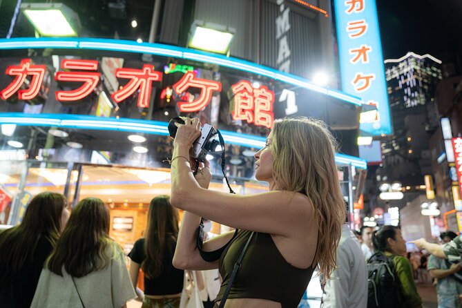 Tokyo Portrait Tour with a Professional Photographer - Shibuya Crossing: getting memorable portraits at the scramble