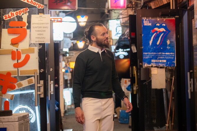 Tokyo Portrait Tour with a Professional Photographer - Train to Shinjuku in minutes: Omoide Yokocho’s lantern izakayas