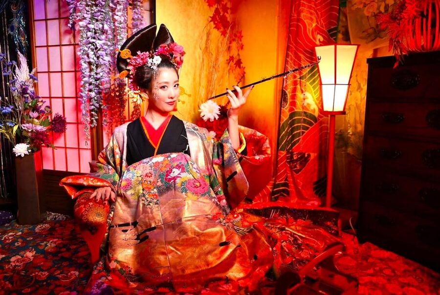 Tokyo: Private Makeover Photography Studio in Luxury Kimono - Key Things That Make This Kimono Photo Studio Different