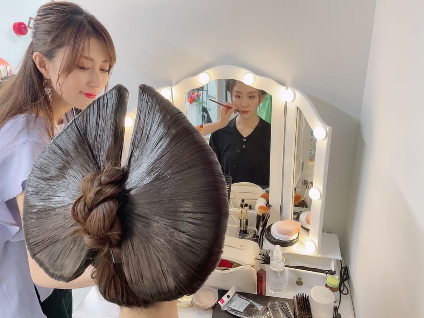 Tokyo: Private Makeover Photography Studio in Luxury Kimono - Small Rules That Help the Shoot Go Smoothly