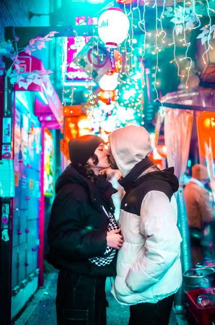Tokyo Private photo tour with Nightstreet Neon photographer - A 1-Hour Tokyo Neon Shoot That Starts With Your Ideas