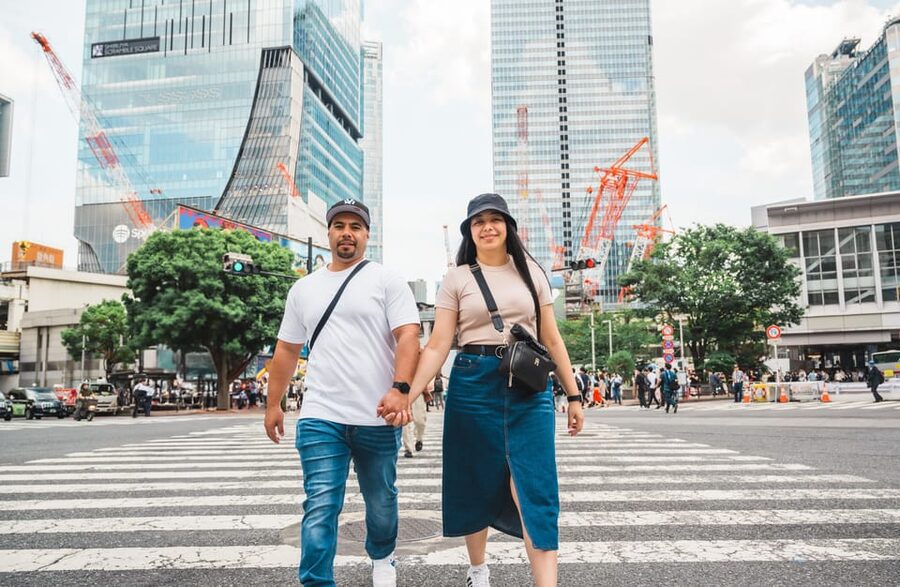 Tokyo: Private Photoshoot at Shibuya Crossing - Your 15–45 Minutes: Solo, Couples, or a Small Group Session