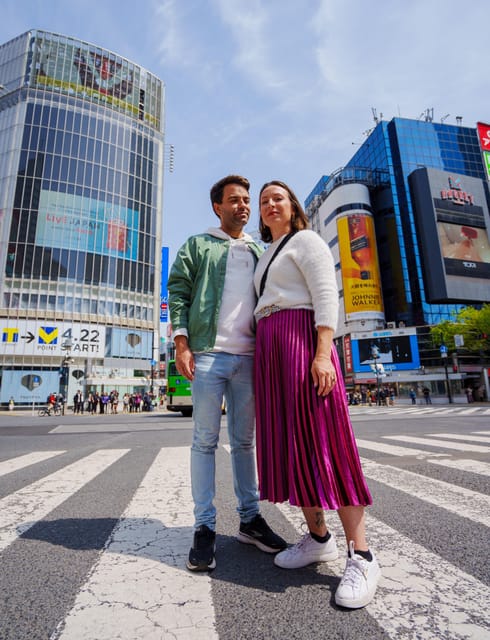 Tokyo: Private Photoshoot at Shibuya Crossing - Meeting at American Eagle and Getting Started Fast